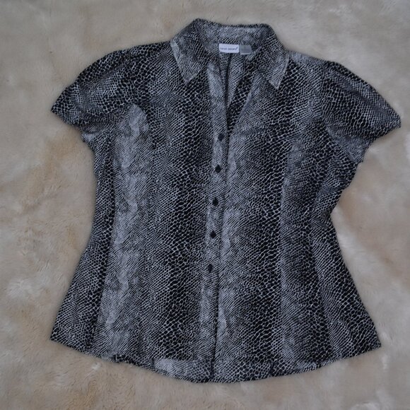 Harve Benard Snake Print Button Up Blouse Sz L Short Sleeve Cotton Collared Top - Picture 5 of 12